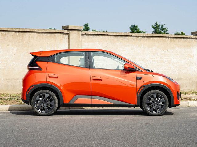 BYD Seagull — правый профиль
